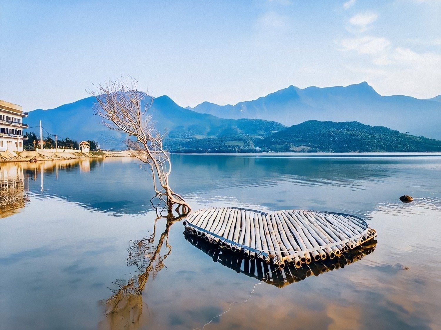 Tour Bạch Mã Village – Lăng Cô – Hải Vân Quan 1 ngày