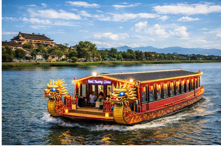 Trà Chiều Trên Dòng Hương Giang